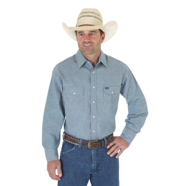 Wrangler Cowboy Cut Firm Finish Long Sleeve Western Snap Solid Work Shirt DOE Logo Chambray Blue MS70919